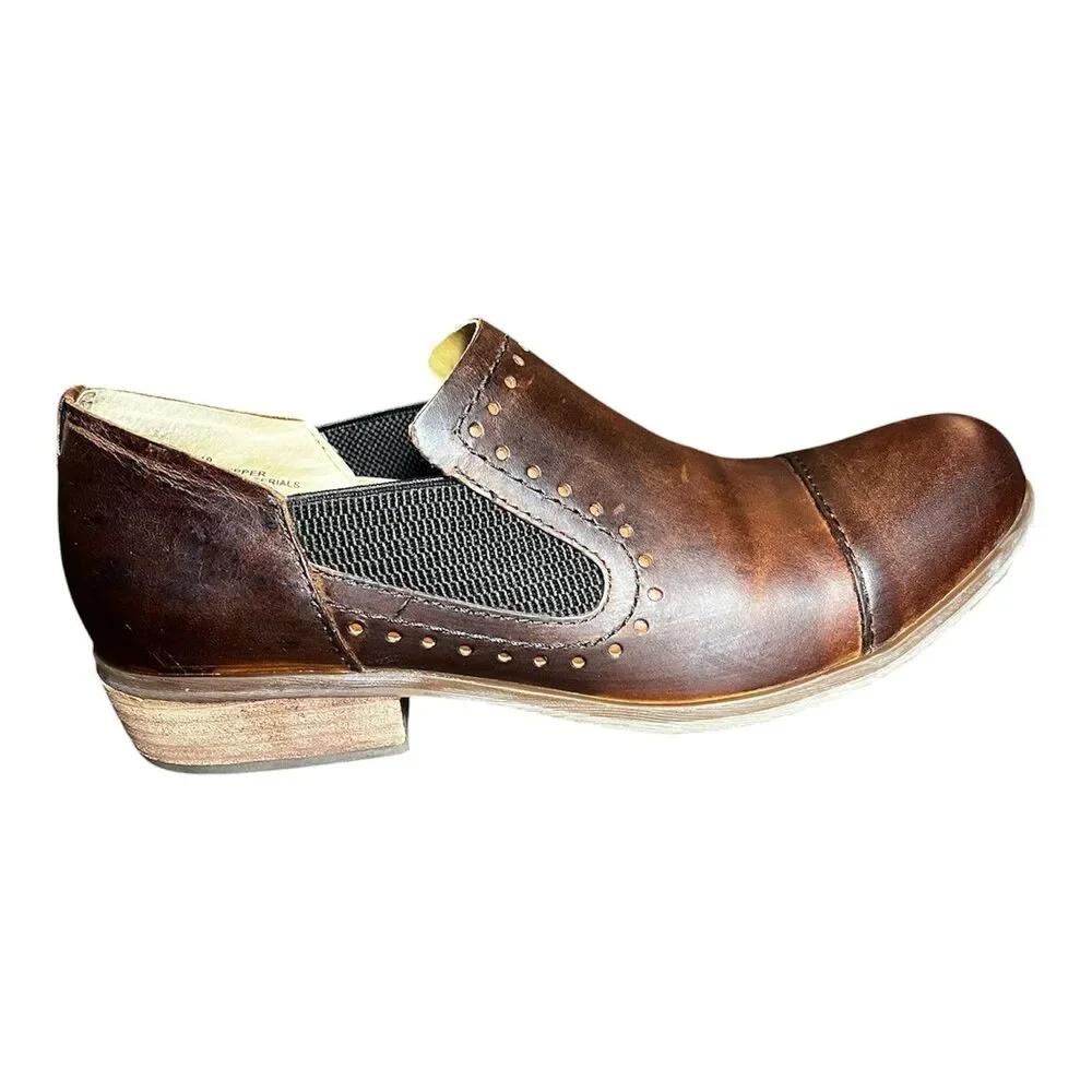 Korks Kork-Ease Gertrude Boots Slip-on Size 7.5 Brown Leather Western Distressed
